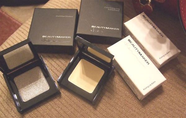 新品分享～BEAUTY MAKER亮眸勻眼膏／晶采眼線筆炫黑／滿天星