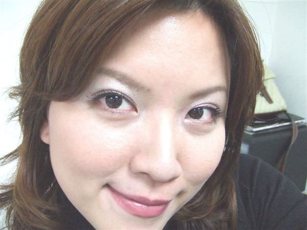 有存在感的紫色眼線(內容已補)))