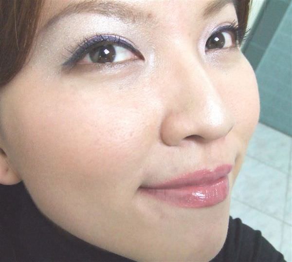 有存在感的紫色眼線(內容已補)))