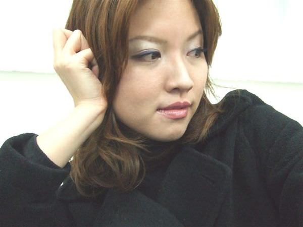 有存在感的紫色眼線(內容已補)))