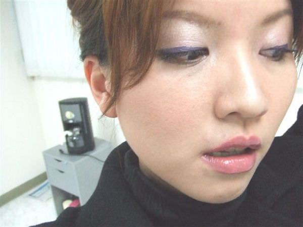 有存在感的紫色眼線(內容已補)))