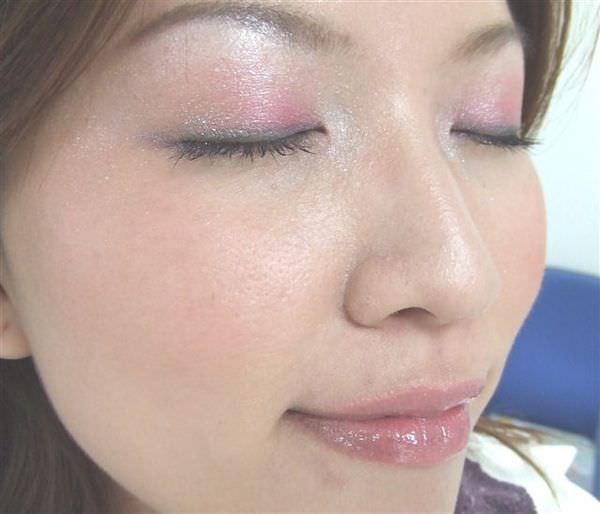 關於彩妝~請給我意見~喜洋洋「紅配橙」眼妝