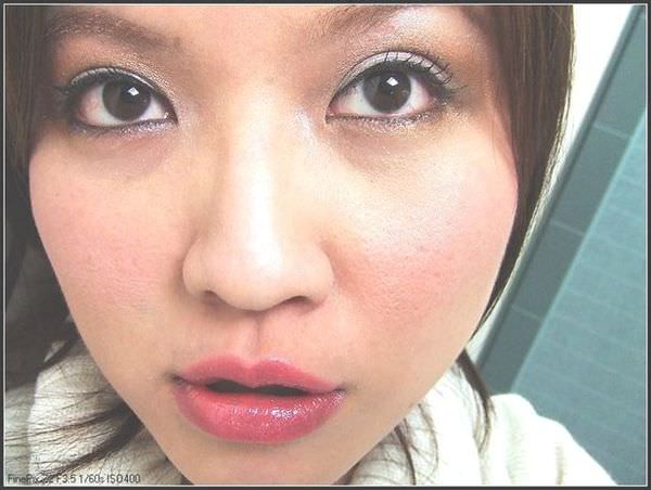 彩妝日記~阿豆仔愛化的亮眼摺眼妝~咖啡色系