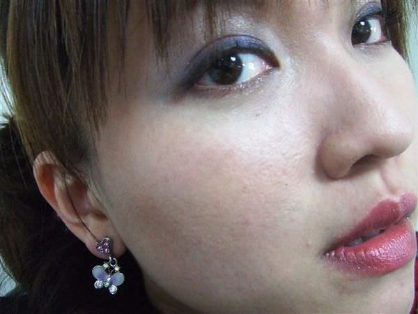 髮型~最近愛綁的側邊公主頭~~