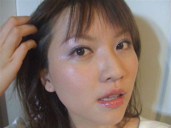 彩妝日記~這個連假畫的姐姐風紫灰眼妝分享~