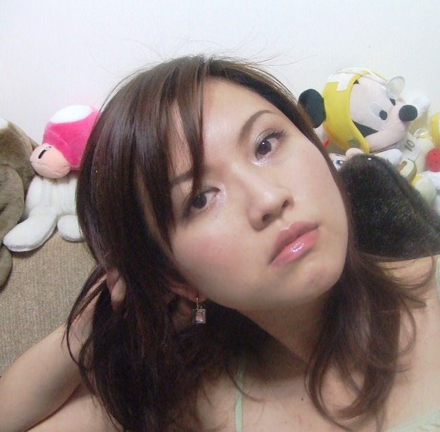 LUNASOL2007聖誕彩妝~努力想拍出光澤感的影音